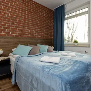 Stacja Wola With Parking By Renters Apartament